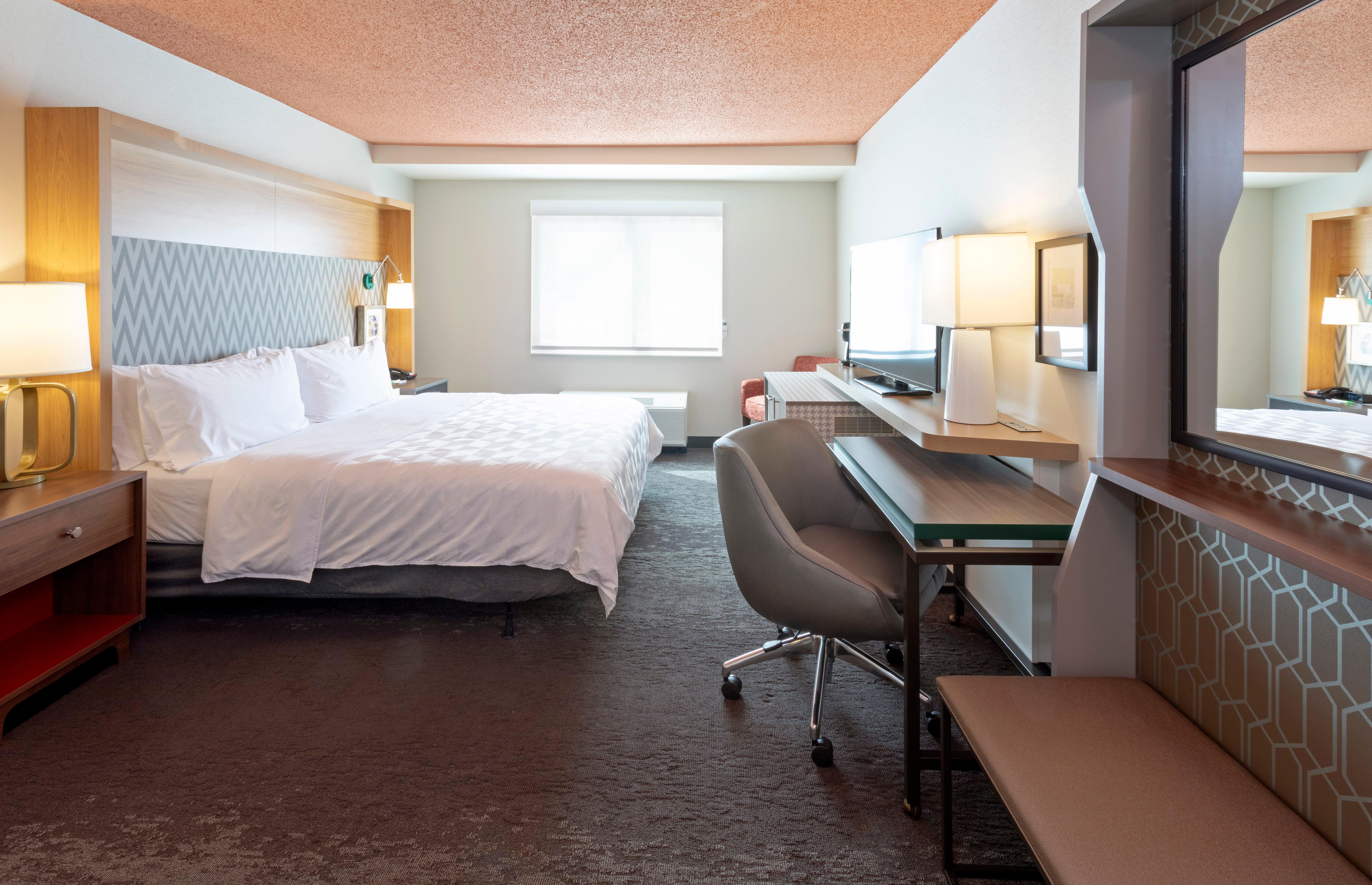 Holiday Inn Marquette By Ihg Exterior photo