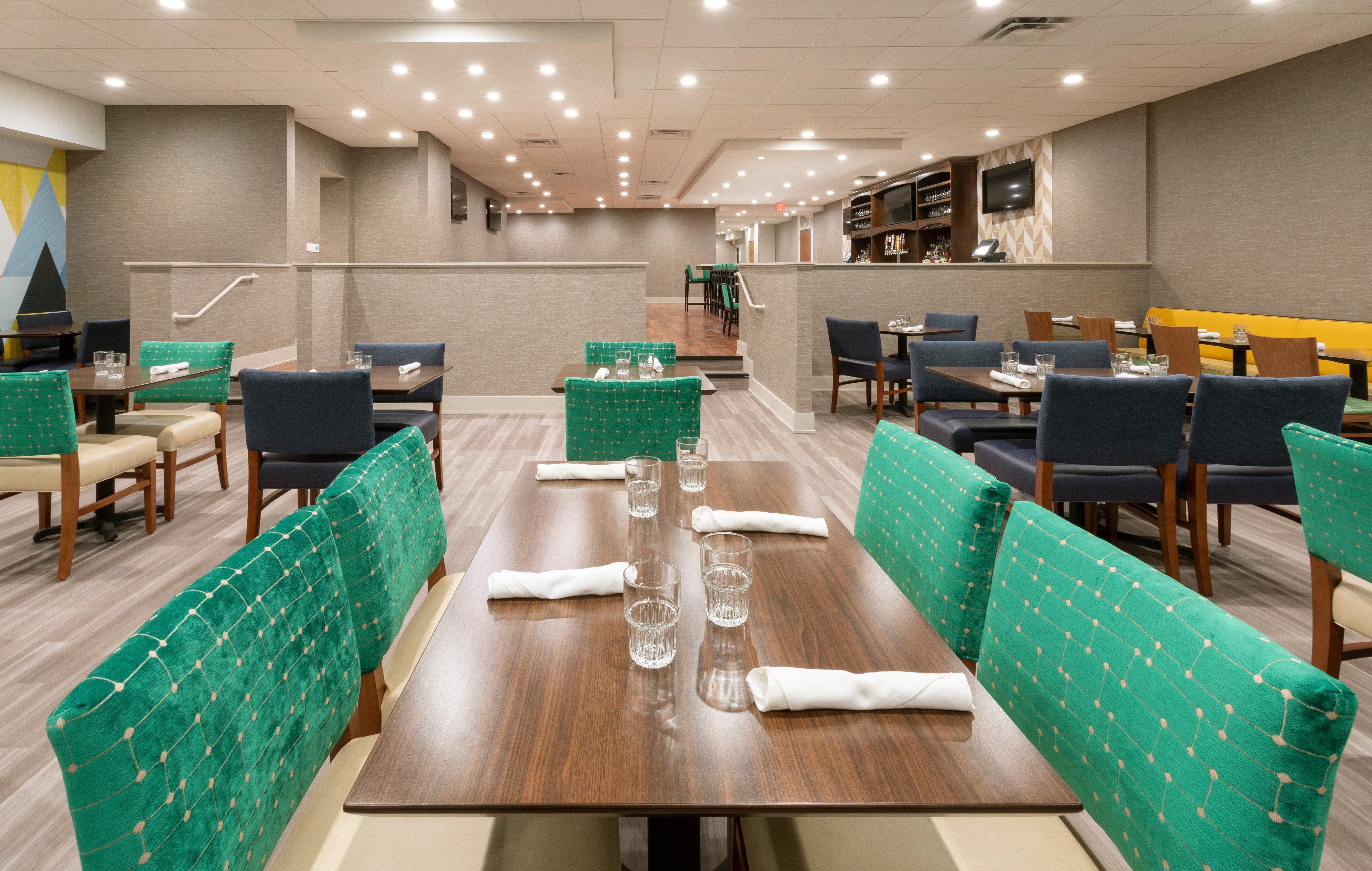 Holiday Inn Marquette By Ihg Exterior photo